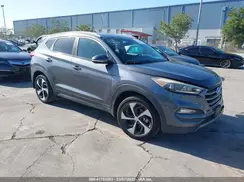 KM8J33A20GU140528 2016 HYUNDAI TUCSON