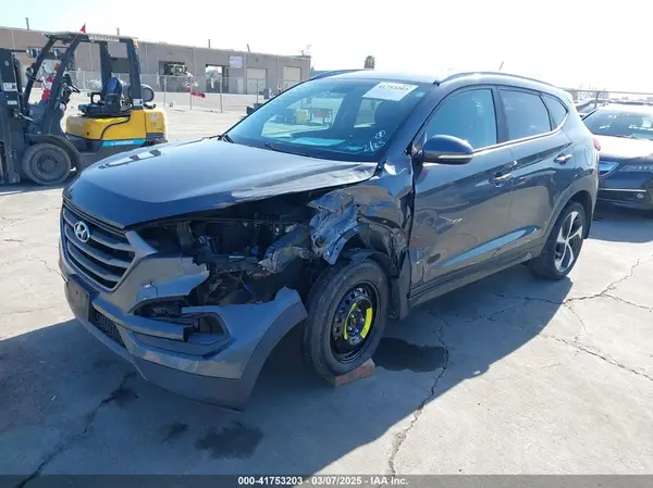 KM8J33A20GU140528 2016 HYUNDAI TUCSON - Image 2
