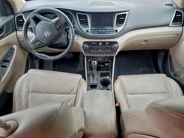 KM8J33A20GU142523 2016 HYUNDAI TUCSON - Image 8