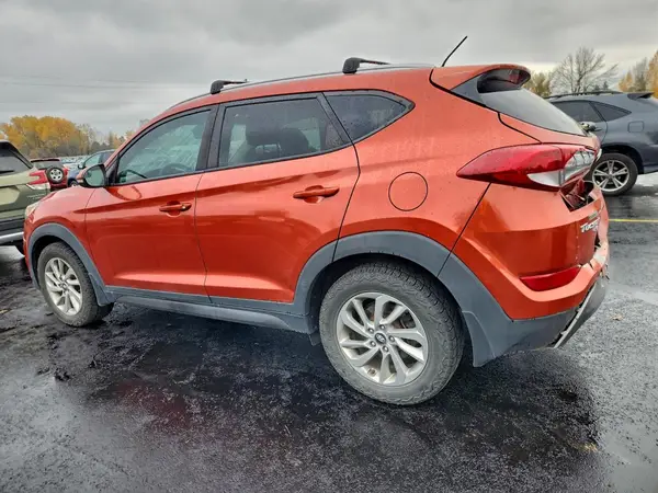 KM8J33A20GU143221 2016 HYUNDAI TUCSON - Image 2