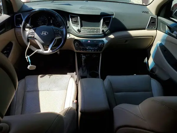KM8J33A20GU144580 2016 HYUNDAI TUCSON - Image 8