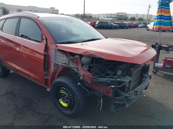 KM8J33A20GU154428 2016 HYUNDAI TUCSON - Image 1