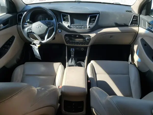 KM8J33A20GU162769 2016 HYUNDAI TUCSON - Image 8