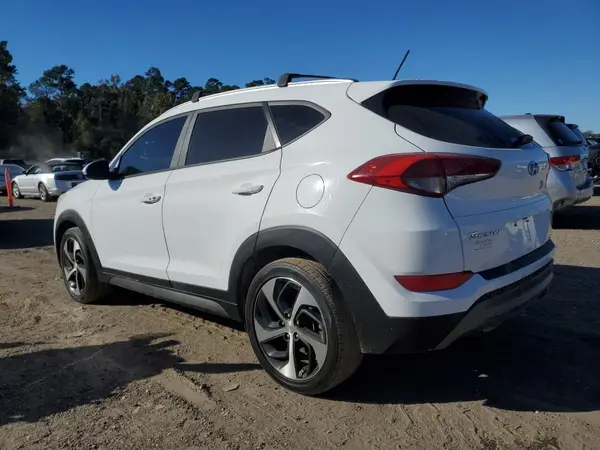 KM8J33A20GU170497 2016 HYUNDAI TUCSON - Image 2