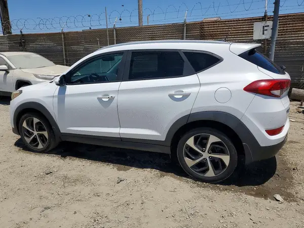 KM8J33A20GU194928 2016 HYUNDAI TUCSON - Image 2