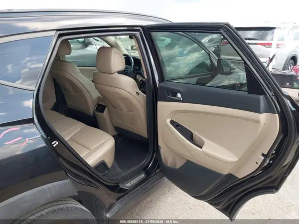 KM8J33A20GU204017 2016 HYUNDAI TUCSON - Image 8