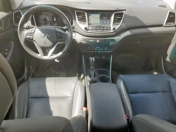 KM8J33A20GU206088 2016 HYUNDAI TUCSON - Image 8