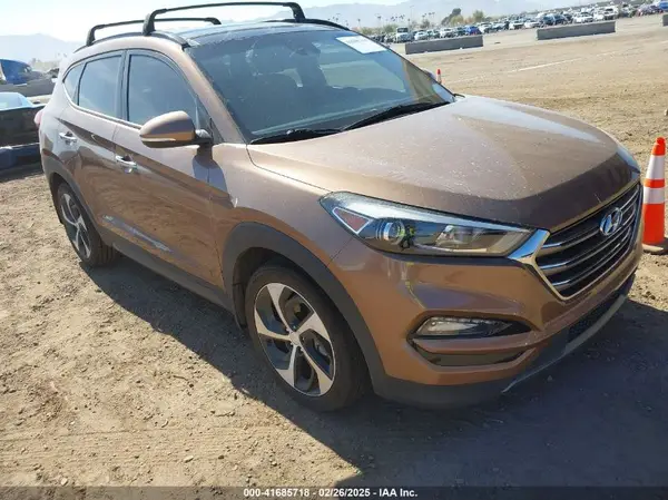 KM8J33A20GU211615 2016 HYUNDAI TUCSON - Image 1