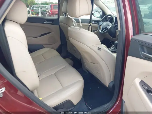 KM8J33A20GU230312 2016 HYUNDAI TUCSON - Image 8
