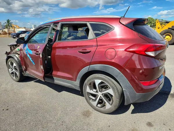 KM8J33A20GU253671 2016 HYUNDAI TUCSON - Image 2