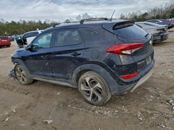 KM8J33A20HU285375 2017 HYUNDAI TUCSON - Image 2