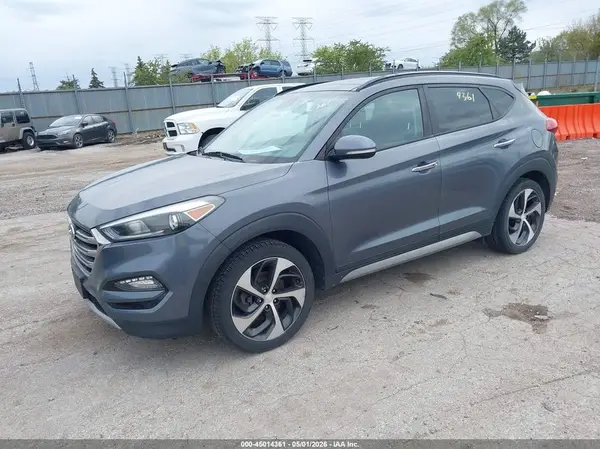 KM8J33A20HU291564 2017 HYUNDAI TUCSON - Image 2