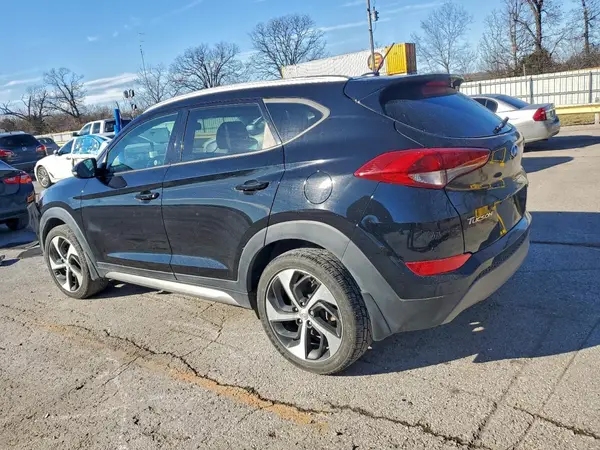 KM8J33A20HU303373 2017 HYUNDAI TUCSON - Image 2