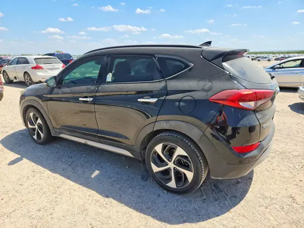 KM8J33A20HU313871 2017 HYUNDAI TUCSON - Image 2