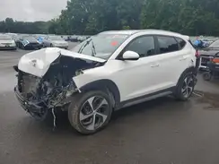 KM8J33A20HU316592 2017 HYUNDAI TUCSON
