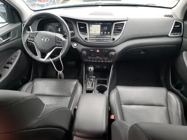 KM8J33A20HU328256 2017 HYUNDAI TUCSON - Image 8