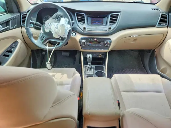 KM8J33A20HU361757 2017 HYUNDAI TUCSON - Image 8