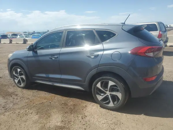 KM8J33A20HU385282 2017 HYUNDAI TUCSON - Image 2