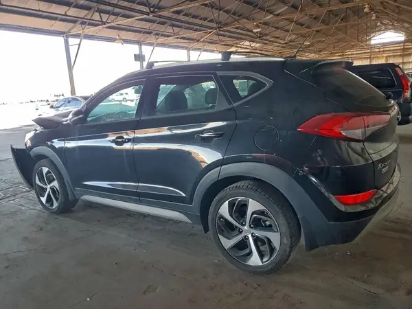 KM8J33A20HU390482 2017 HYUNDAI TUCSON - Image 2