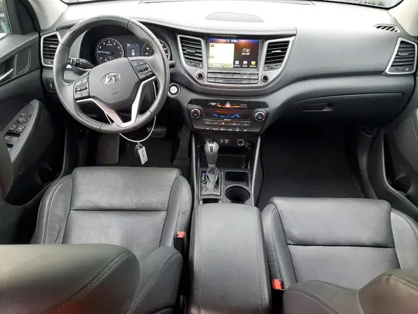KM8J33A20HU390708 2017 HYUNDAI TUCSON - Image 8