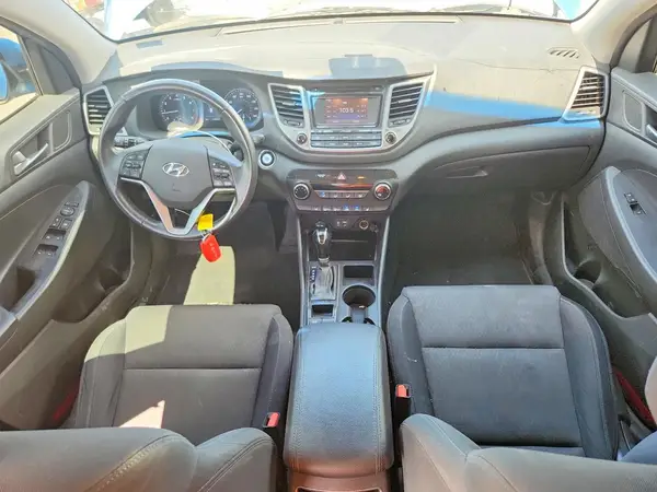 KM8J33A20HU391406 2017 HYUNDAI TUCSON - Image 8