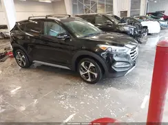 KM8J33A20HU394483 2017 HYUNDAI TUCSON