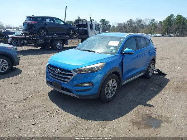 KM8J33A20HU419768 2017 HYUNDAI TUCSON - Image 2