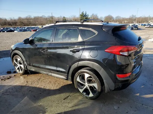 KM8J33A20HU455881 2017 HYUNDAI TUCSON - Image 2