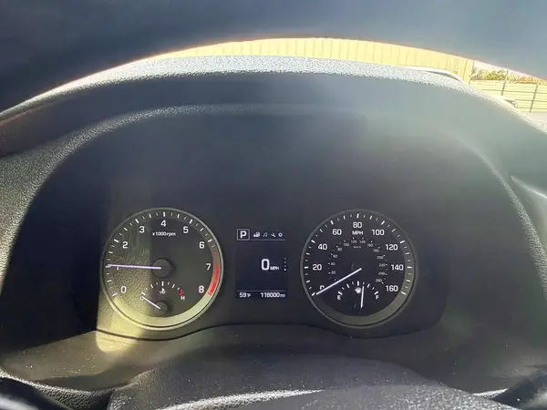KM8J33A20HU457579 2017 HYUNDAI TUCSON - Image 8
