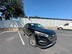KM8J33A20HU470204 2017 HYUNDAI TUCSON