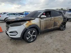 KM8J33A20HU488508 2017 HYUNDAI TUCSON
