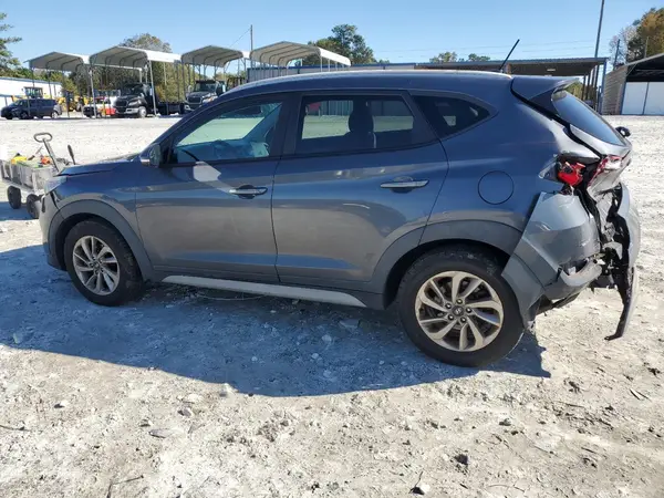 KM8J33A20HU490064 2017 HYUNDAI TUCSON - Image 2