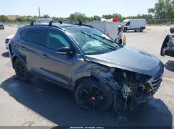 KM8J33A20HU504559 2017 HYUNDAI TUCSON