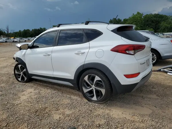 KM8J33A20HU514606 2017 HYUNDAI TUCSON - Image 2