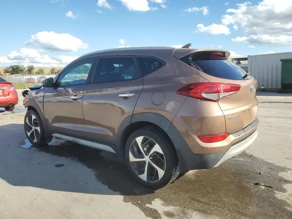 KM8J33A20HU519742 2017 HYUNDAI TUCSON - Image 2