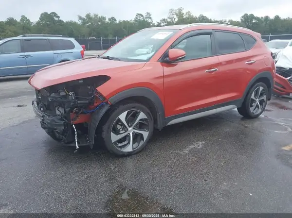 KM8J33A20HU519806 2017 HYUNDAI TUCSON - Image 2