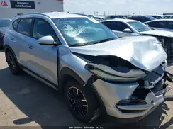 KM8J33A20HU534581 2017 HYUNDAI TUCSON