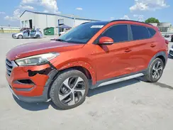 KM8J33A20HU560937 2017 HYUNDAI TUCSON