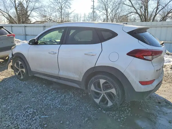KM8J33A20HU564289 2017 HYUNDAI TUCSON - Image 2