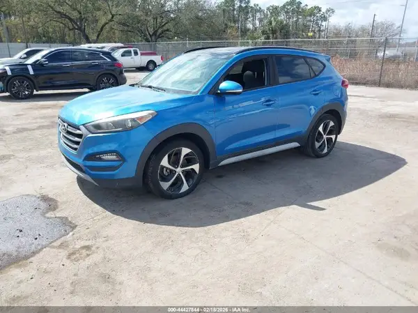 KM8J33A20JU711068 2018 HYUNDAI TUCSON - Image 2
