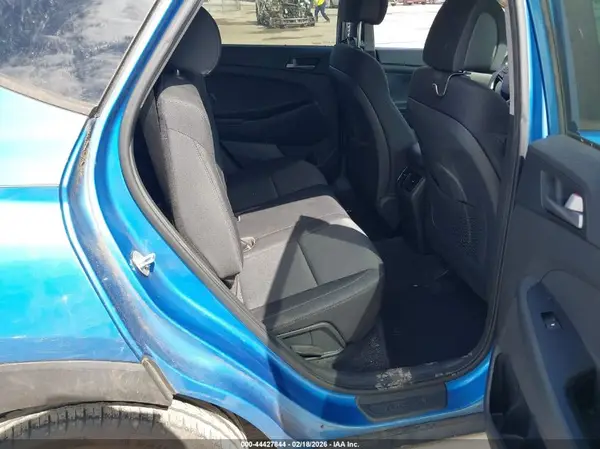 KM8J33A20JU711068 2018 HYUNDAI TUCSON - Image 8