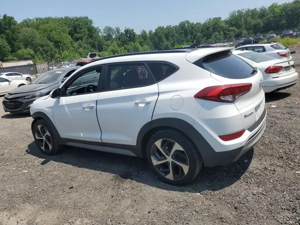 KM8J33A20JU786451 2018 HYUNDAI TUCSON - Image 2