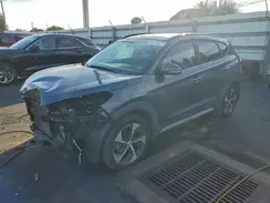 KM8J33A20JU830951 2018 HYUNDAI TUCSON