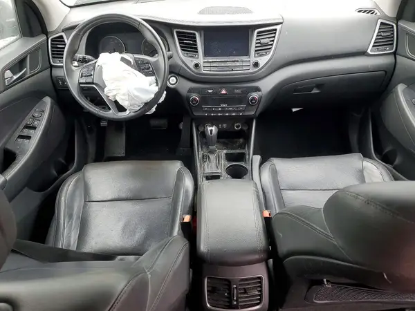 KM8J33A21GU024108 2016 HYUNDAI TUCSON - Image 8