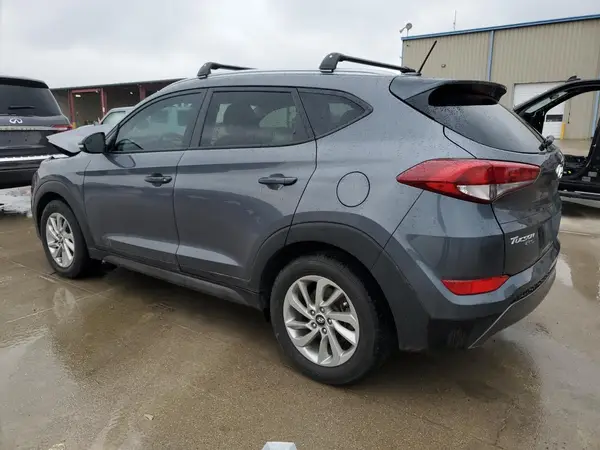KM8J33A21GU027767 2016 HYUNDAI TUCSON - Image 2