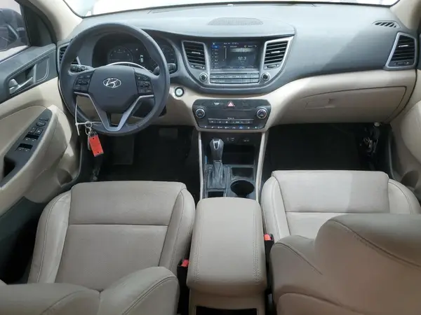 KM8J33A21GU029373 2016 HYUNDAI TUCSON - Image 8