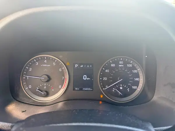 KM8J33A21GU037456 2016 HYUNDAI TUCSON - Image 8