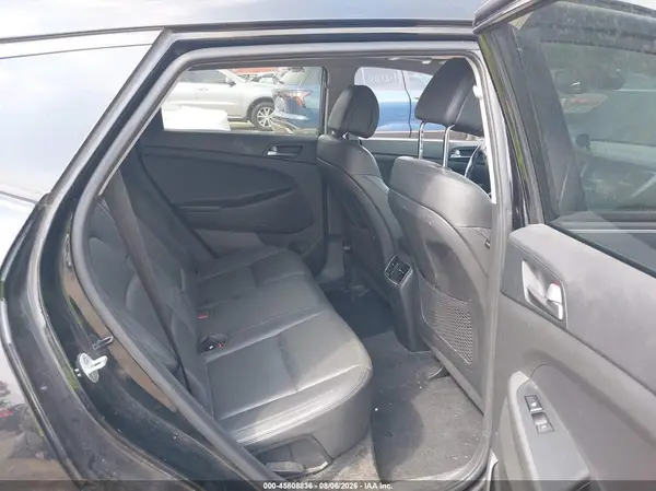 KM8J33A21GU038090 2016 HYUNDAI TUCSON - Image 8