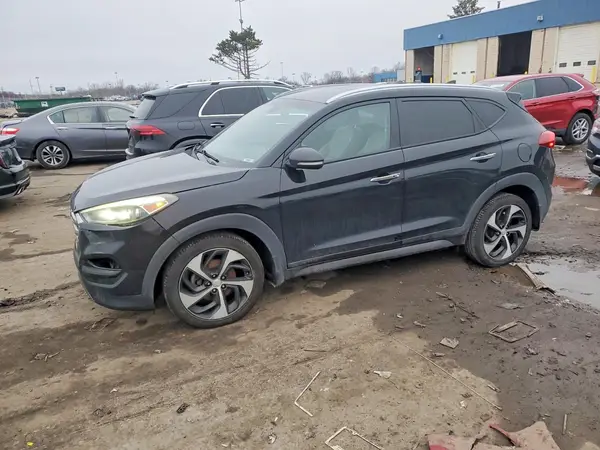 KM8J33A21GU038297 2016 HYUNDAI TUCSON - Image 1