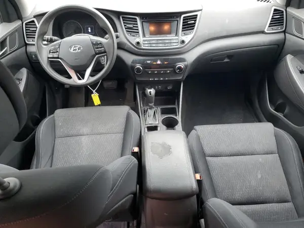 KM8J33A21GU039126 2016 HYUNDAI TUCSON - Image 8